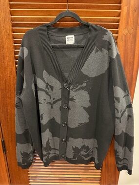 Hibiscus Oversized Sweater Cardiagn